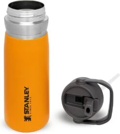 Stanley The IceFlow™ Flip Straw Water Bottle 0,65L - Thermosfles - Saffron -Brita Shop 1074x1200