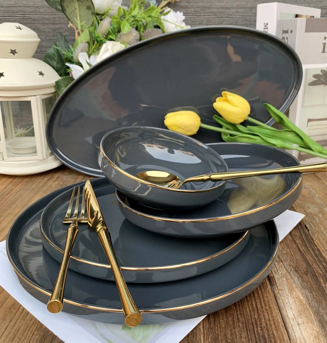 Selinex Porselein Serviesset Grijs Met Gouden Rand 6 Persoons, 25-delig 3 Selinex Porselein Serviesset Grijs Met Gouden Rand 6 Persoons, 25-delig