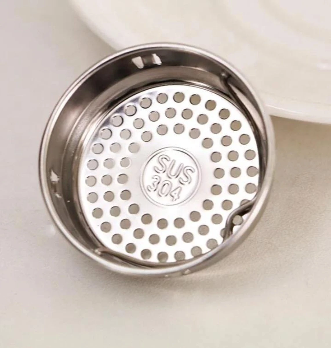 Slimme Thermosfles Met LCD Temperatuur Display - Curver Isolatiefles 0,5 Liter - Dubbelwandige Thermosfles - Thermosbeker - Isoleerfles - Thermoskan - Travel Mug - Bidon Drinkfles - Koffiebeker - Drinkflessen - RVS - Smart Thermos - Metaal 6 Slimme Thermosfles Met LCD Temperatuur Display - Curver Isolatiefles 0,5 Liter - Dubbelwandige Thermosfles - Thermosbeker - Isoleerfles - Thermoskan - Travel Mug - Bidon Drinkfles - Koffiebeker - Drinkflessen - RVS - Smart Thermos - Metaal - Afbeelding 4