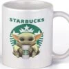 Mok Bedrukt Met Baby Yoda | Starbucks | Koffiebeker | Starwars Beker | Cadeau Voor Hem | Man | Haar | Vrouw 2 Mok Bedrukt Met Baby Yoda | Starbucks | Koffiebeker | Starwars Beker | Cadeau Voor Hem | Man | Haar | Vrouw -Brita Shop 1200x1002