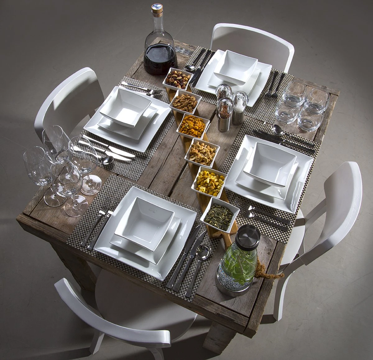 Maxwell & Williams East Meets West Serviesset - 6 Personen- 30 Delig - Wit 4 Maxwell & Williams East Meets West Serviesset - 6 Personen- 30 Delig - Wit - Afbeelding 2