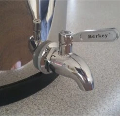 Big Berkey Set: Waterfilter 8,5L + RVS Kraantje + Standaard 7 Big Berkey Set: Waterfilter 8,5L + RVS Kraantje + Standaard -Brita Shop 1200x1163 1