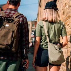 Stanley Trigger-Action Travel Mug 0.35L - Thermosfles - Hammertone Green 37 Stanley Trigger-Action Travel Mug 0.35L - Thermosfles - Hammertone Green -Brita Shop 1200x1200 151