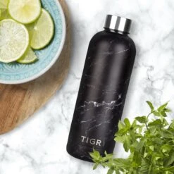 TIGR The Minimalist - Drinkfles - Thermosfles - RVS - 500ml - Zwart Marmer -Brita Shop 1200x1200 32