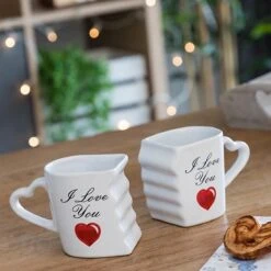 I Love You Kopjesset Met Hartvormig Handvat (Set Van 2) -Brita Shop 1200x1200 448