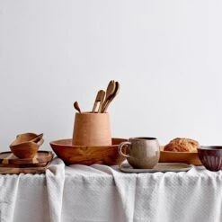 Bloomingville Addison Mokken - Aardewerk - Set Van 3 11 Bloomingville Addison Mokken - Aardewerk - Set Van 3 -Brita Shop 1200x1200 486