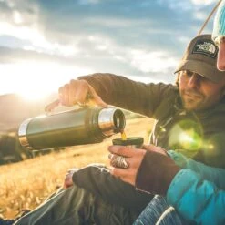 Stanley The Legendary Classic Bottle 1,00L - Thermosfles - Matte Black -Brita Shop 1200x1200 94