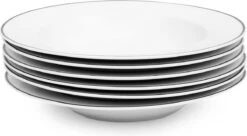 Serviesset Bordenset 6 Persoons 18 Delig - Wit Met Zwart Randje 9 Serviesset Bordenset 6 Persoons 18 Delig - Wit Met Zwart Randje -Brita Shop 1200x662 1