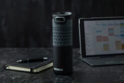 Kambukka Etna Grip Thermosbeker 500 Ml - Makkelijk Reinigen - Lekvrije Koffiebeker - Zwart -Brita Shop 1200x800 6