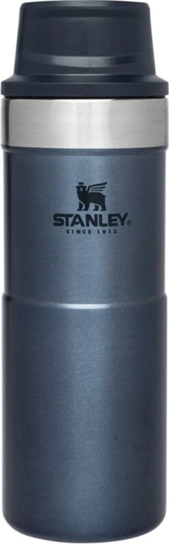 Stanley Trigger-Action Travel Mug 0.35L - Thermosfles - Matt Black -Brita Shop 374x1200 2