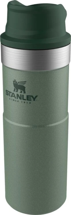 Stanley Trigger-Action Travel Mug 0.47L - Thermosfles - Hammertone Green 32 Stanley Trigger-Action Travel Mug 0.47L - Thermosfles - Hammertone Green -Brita Shop 397x1200 1