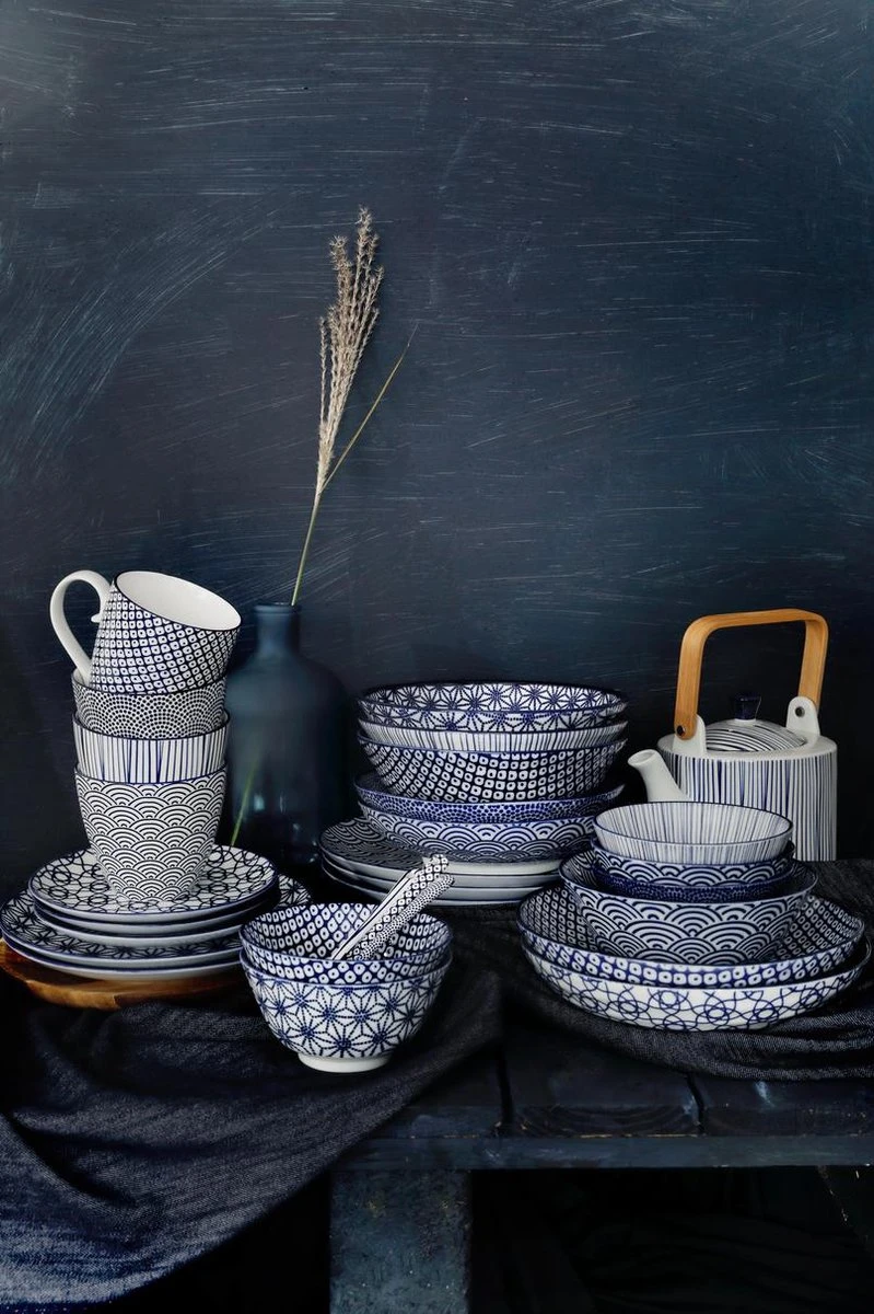 Tokyo Design Studio Nippon Blue Sushiserviesset - Porselein - 6 Delig - 2 Persoons 6 Tokyo Design Studio Nippon Blue Sushiserviesset - Porselein - 6 Delig - 2 Persoons - Afbeelding 4