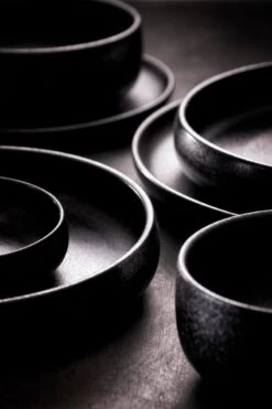 Maastricht Porselein Serviesset Universe Porselein 6-persoons 24-delig Zwart -Brita Shop 800x1200 50